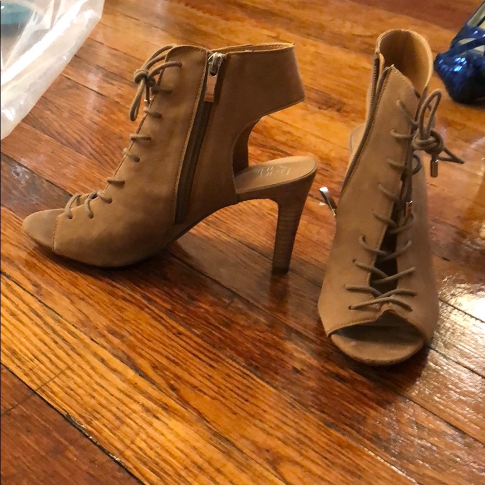 Franco Sarto tan heels